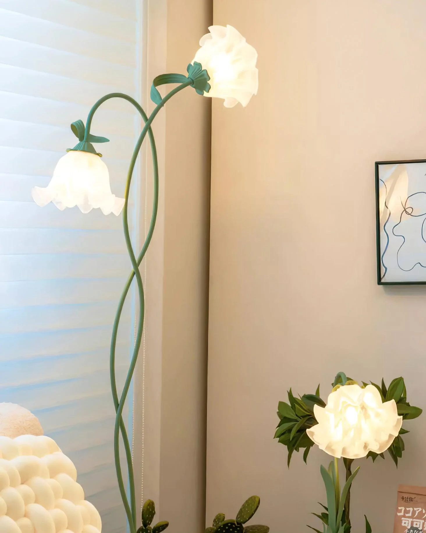Fiorielle – Elegante Bloem Vloerlamp - Image 18